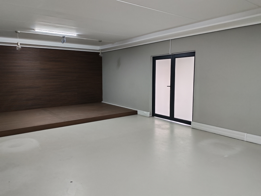 To Let commercial Property for Rent in Firgrove Western Cape